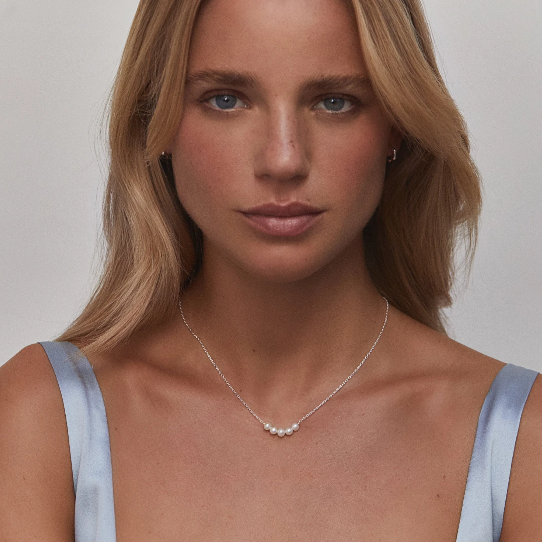 White Gold Pearl Cluster Necklace - Image 5