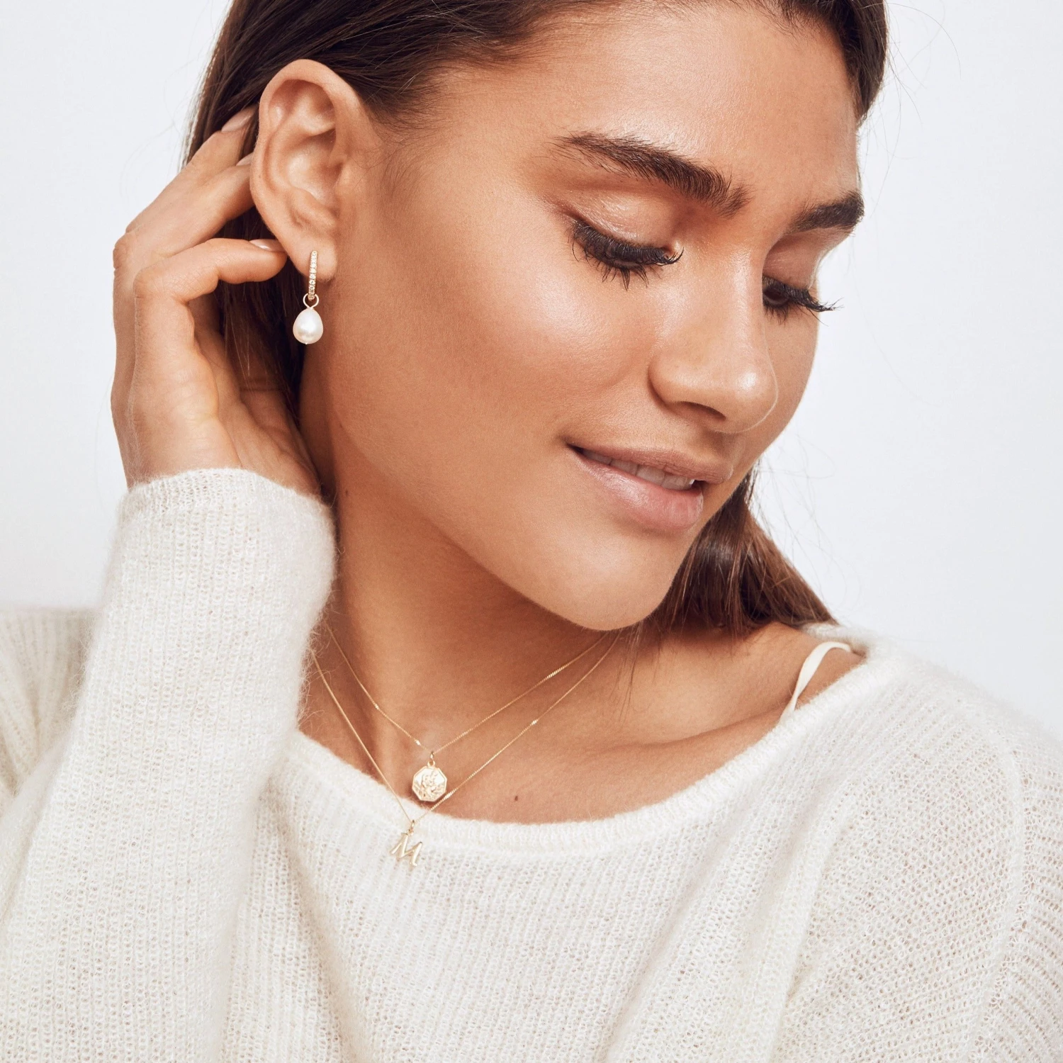 Solid White Gold Curve Initial Letter Necklace - Image 11