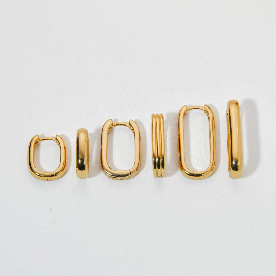 Gold Large Plain Hoop Earrings - Image 4