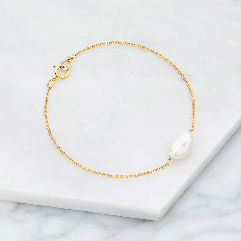Gold Large Pearl Bracelet - Image 6