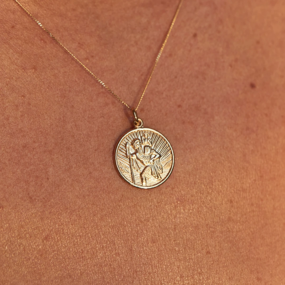 Silver Medium Round St Christopher Necklace - Image 7