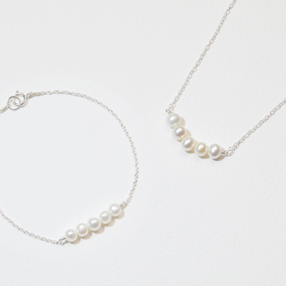 Silver Cluster Pearl Bracelet - Image 5