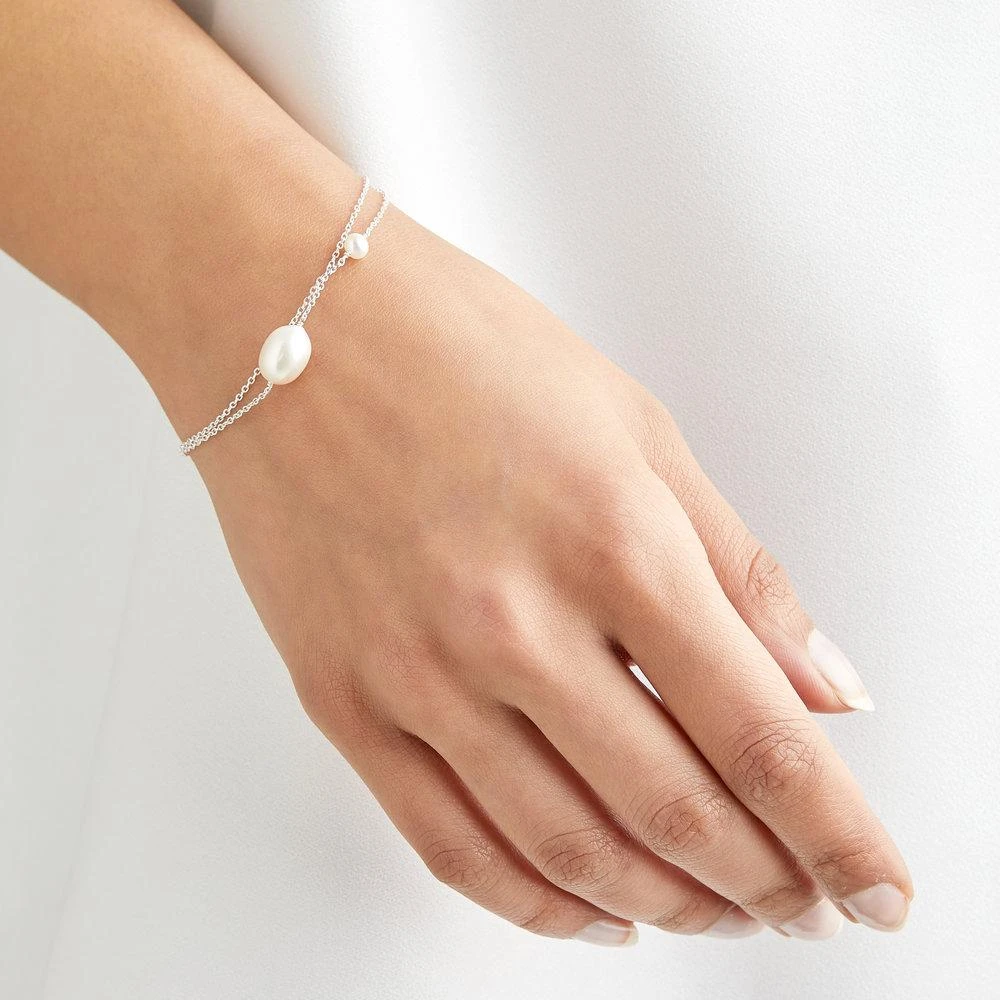 White Gold Layered Large And Small Pearl Bracelet - Image 2
