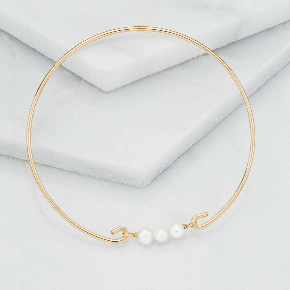 Gold Cluster Pearl Bangle - Image 3
