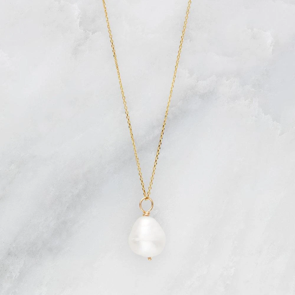 Rose Gold Large Single Pearl Necklace - Image 3