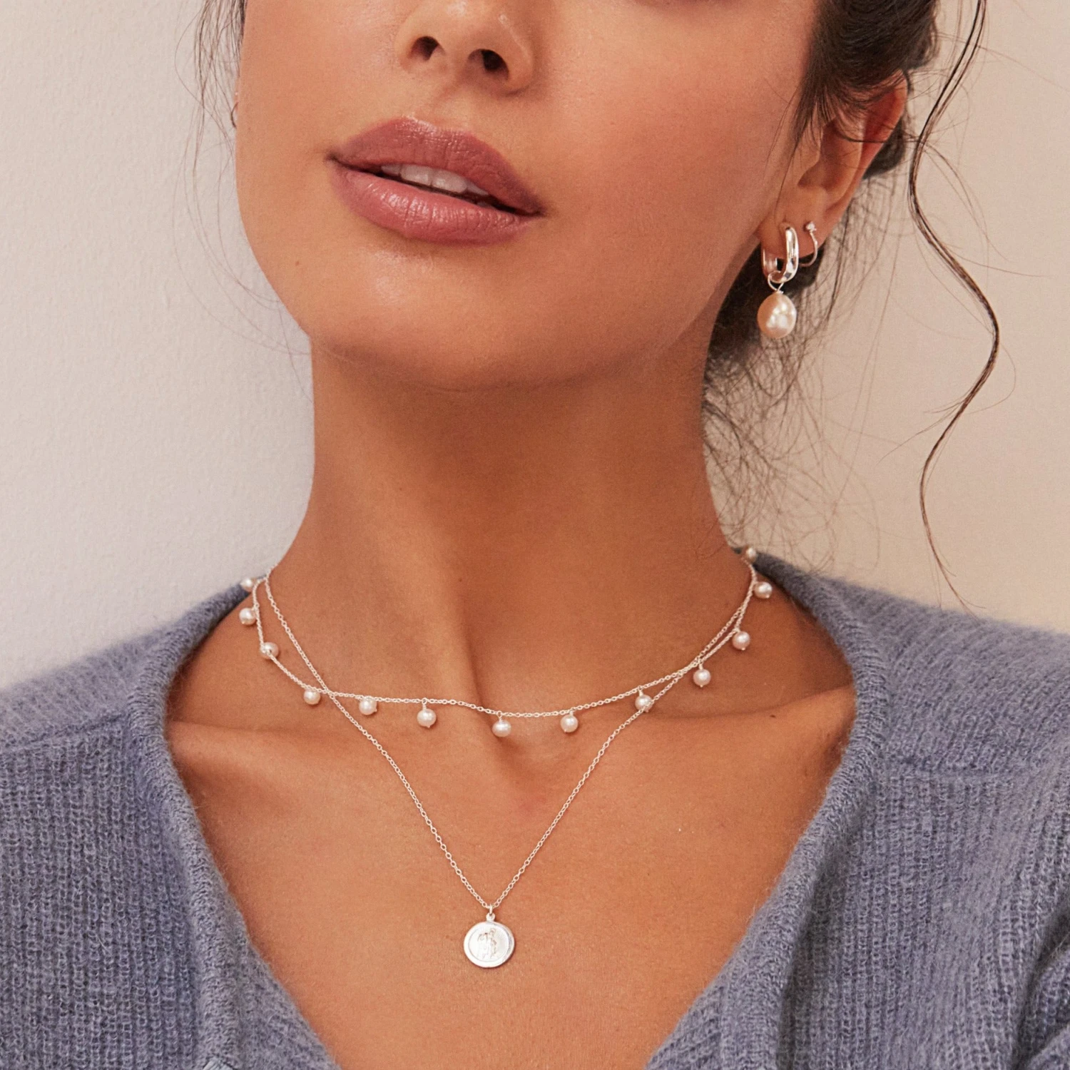 Silver Pearl Drop Choker - Image 2