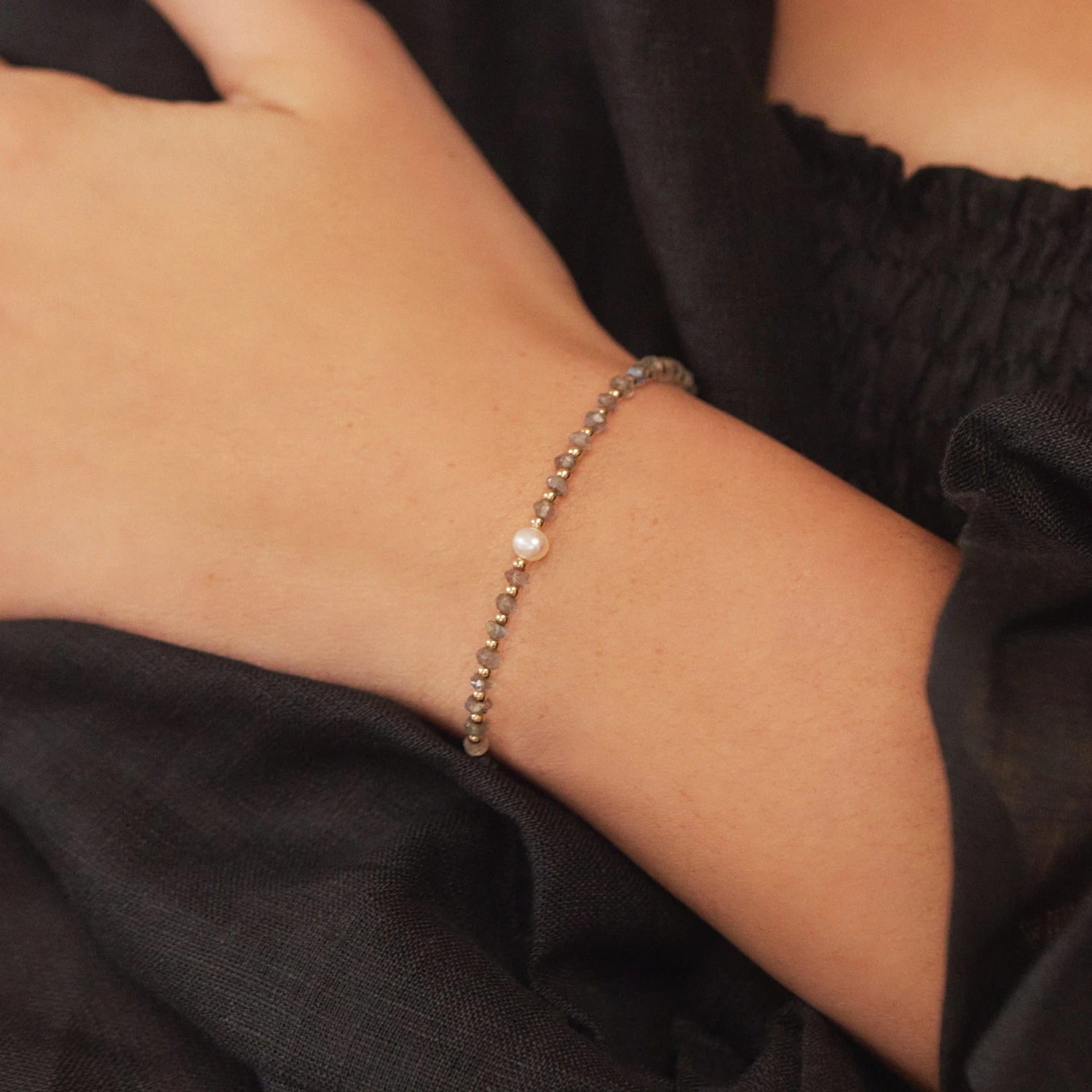 Silver Labradorite Gemstone Bracelet - Image 2