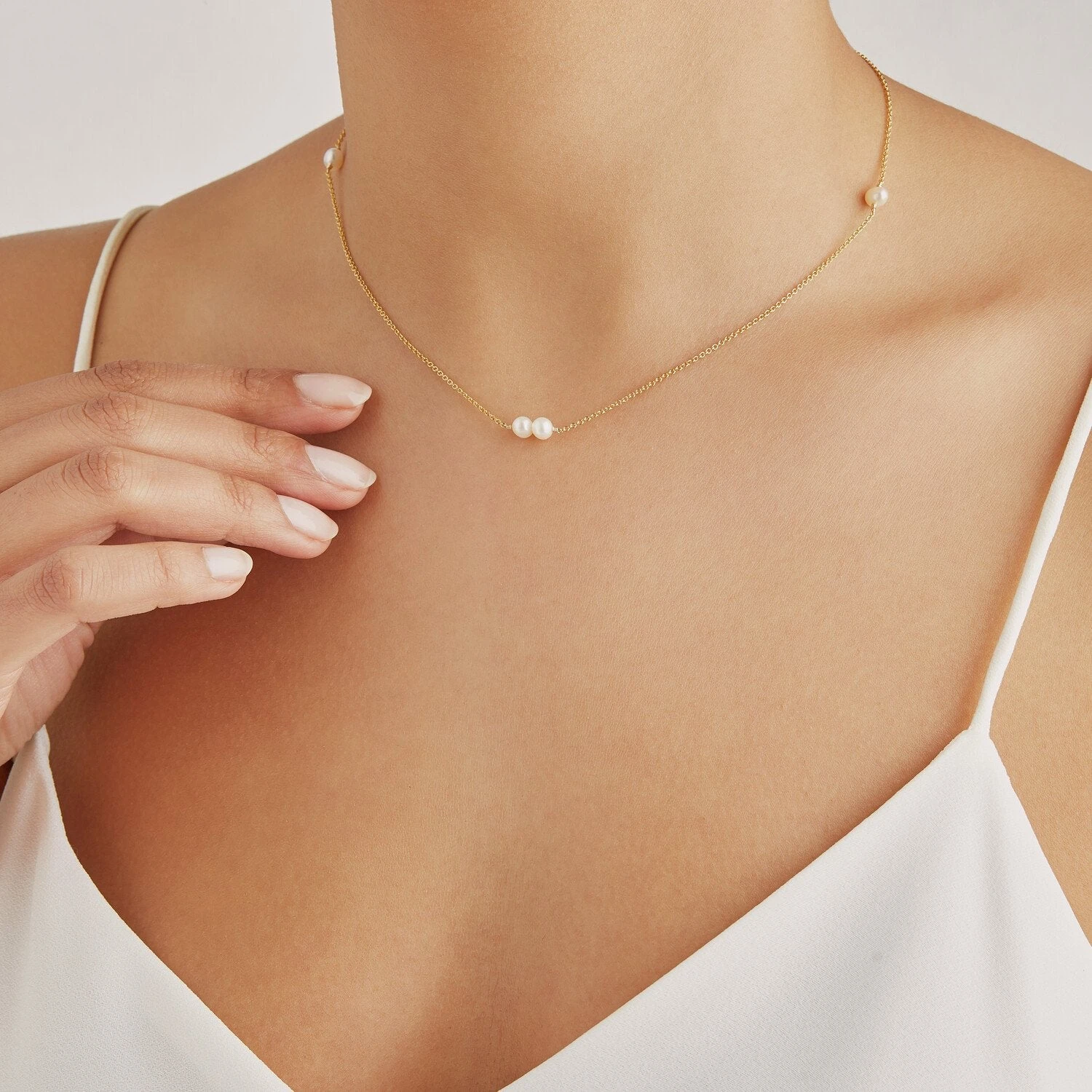 Rose Gold Six Pearl Choker Necklace - Image 2