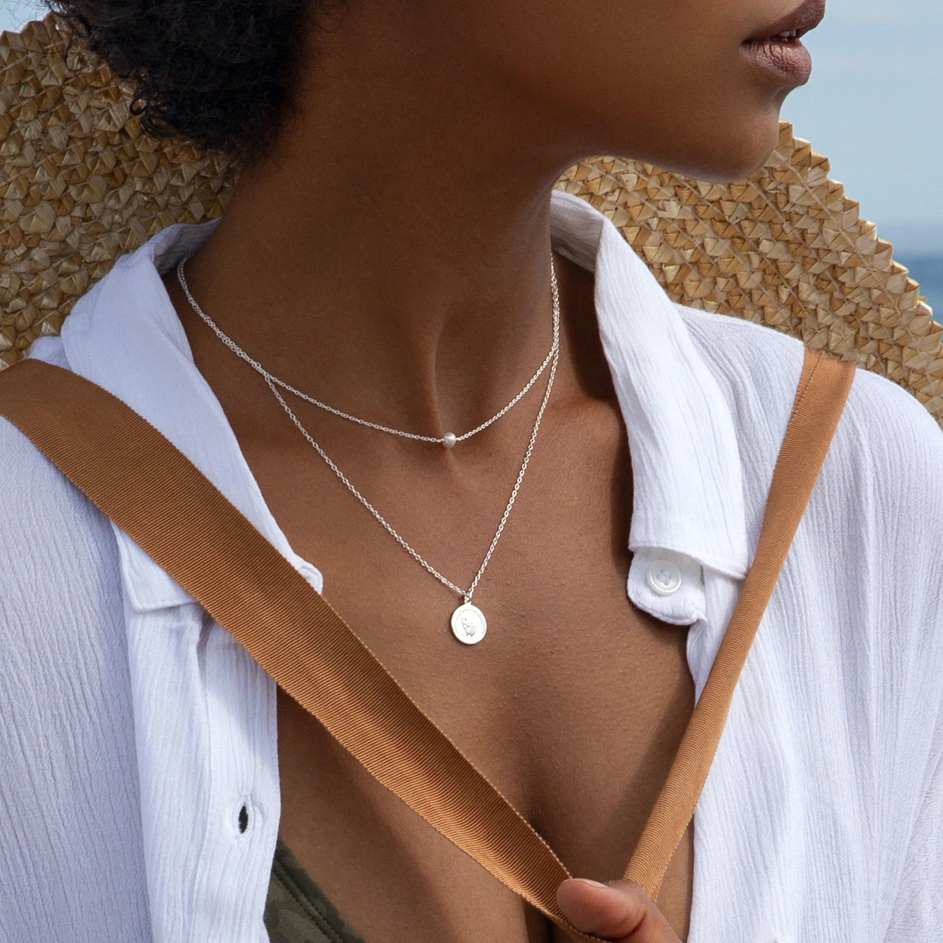 Silver Small Round St Christopher Medallion Necklace - Image 5