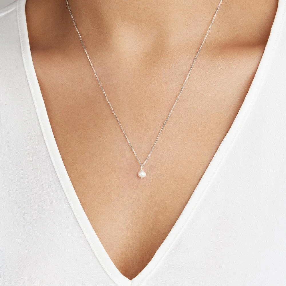White Gold Single Pearl Necklace - Image 6