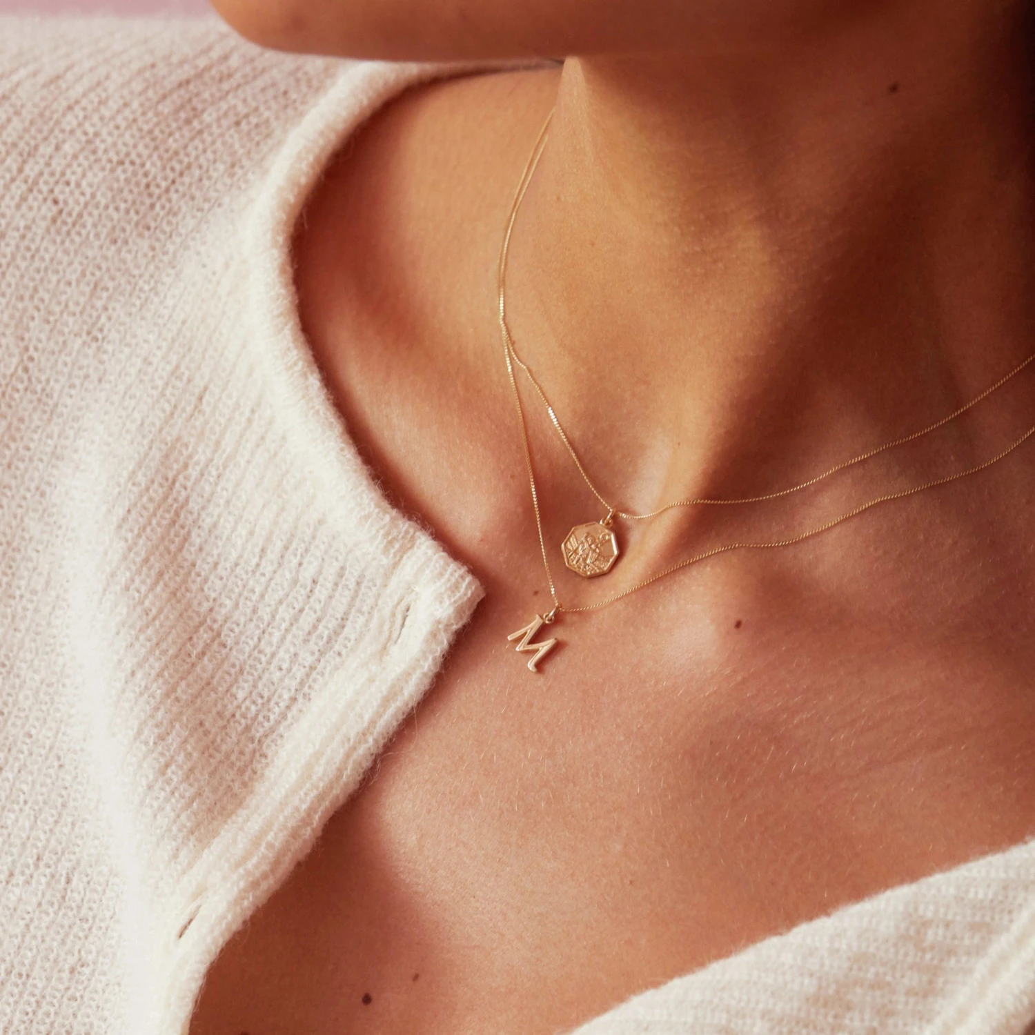 Silver Small Octagonal St Christopher Necklace - Image 3